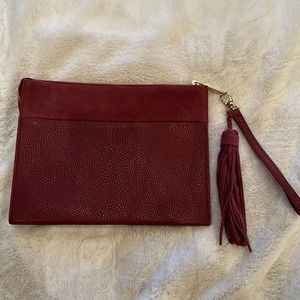 Beautiful White House Black Market burgundy wristlet clutch used once!